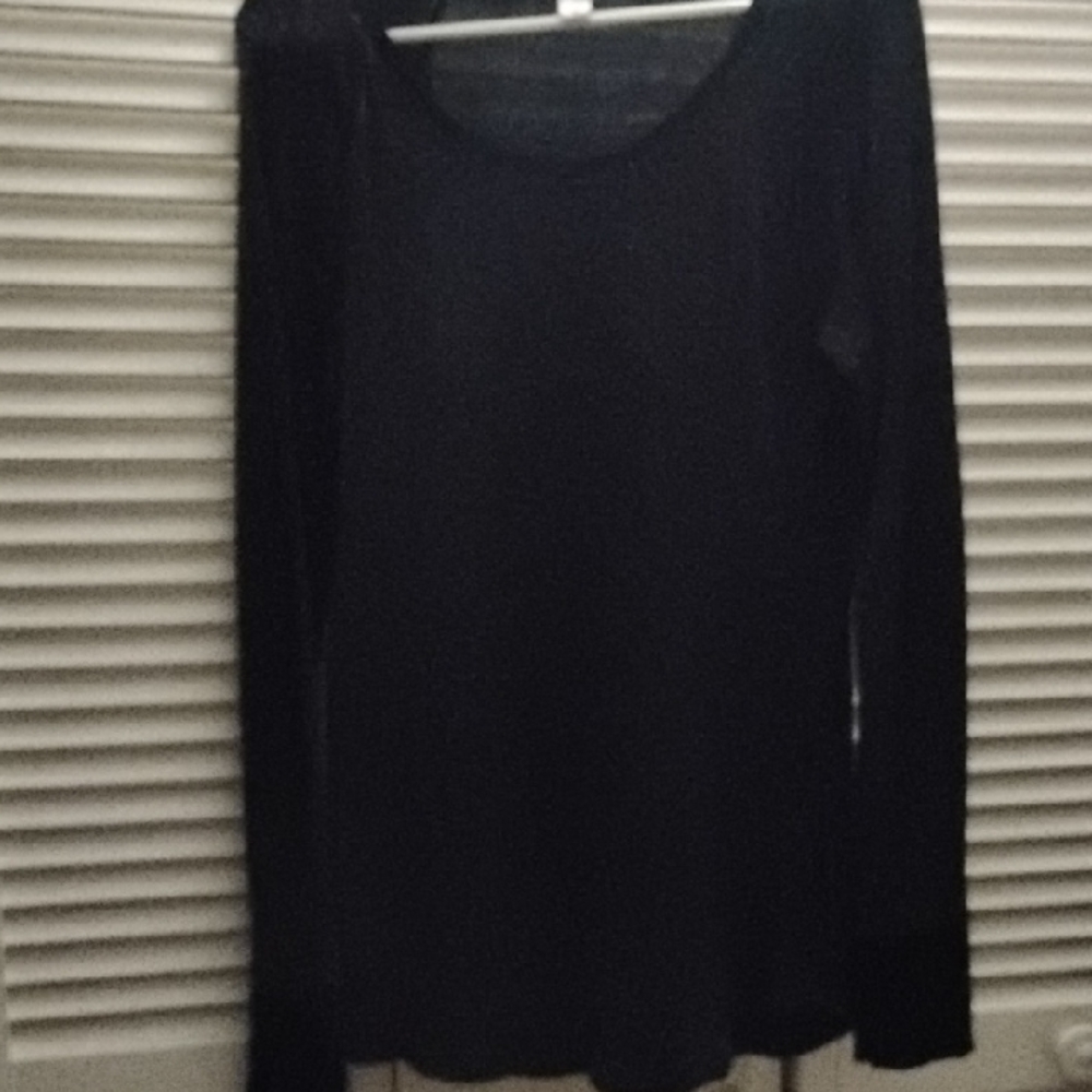 Elegant Black Long Sleeve Top With Silver Sparkles Woben Into Fabric